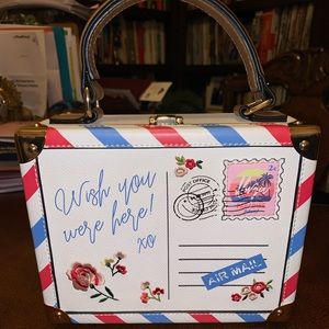 Also Calhoun Postage Box Bag